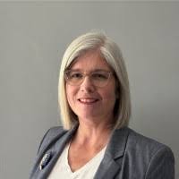 100+ "Cassie Holt" profiles