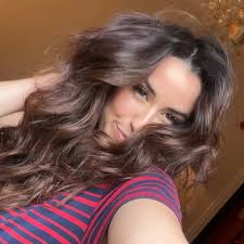 Alexandra Bella's Instagram, Twitter & Facebook