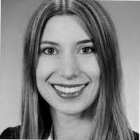 Roxanne Busch's Instagram, Twitter & Facebook