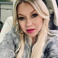 Go Grannies. Love this. 🇺🇲