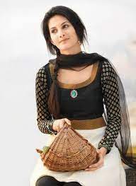 She began her career at the age of 16 as a model in a few commercials including clean and clear, dove, micromax, and vodafone. Top Actress Amyra Dastur Hottest Hd Images Wallpapers Amyra Dastur Hd Wallpapers Download Indian Look Indian Fashion Fashion