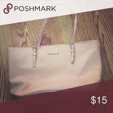Nine West Purse Light Pink Nine West Purse Leopard Pattern On The Inside Lightly Used Nine West Bags Shoulder Bags Purse Nine West Purses Purses Pink Purse