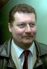 Kończyli w dziewiątkę