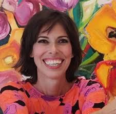 Angie Wright's Instagram, Twitter & Facebook