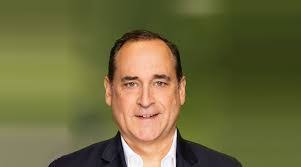 Dan Triezenberg's Instagram, Twitter & Facebook