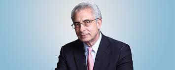 Ernesto zedillo is the frederick iseman '74 director of the yale center for the study of globalization; Ernesto Zedillo Tritt Aurora Preis Auswahlkommission Bei