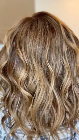 CARAMEL HONEY-BLONDE BALAYAGE💫, This gorgeous, dimensional color offers a perfect blend of warm blonde highlights and soft caramel lowlights for a natural, sun-kissed glow. , Ideal for those seeking a ...