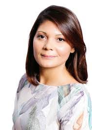 Deborah Wenger's Instagram, Twitter & Facebook