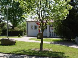 Die wohnung befindet sich in einem gepflegten mehrfamilienhaus in ruhiger und grüner nachbarschaft und ist daher perfekt für paare oder kleinfamilien geeignet. Wohnungsgenossenschaft Osterburg Eg