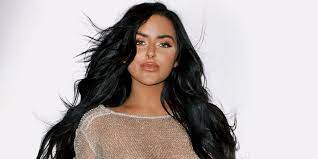 Abigail ratchford net worth is speculated to be over $2 million dollars. Who Is Abigail Ratchford 25 Fun Facts About Instagram Model Abigail Ratchford