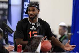 Shedeur Sanders gets 100% real on being called out for habit of patting the ball - "They always move the goalposts with me"