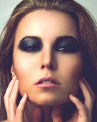 Meet Model and Photographer, Samantha Kim