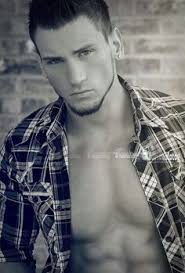 Chin strap beard: Discover 21 beards ideas