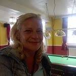 Lisa Cogdell's Instagram, Twitter & Facebook