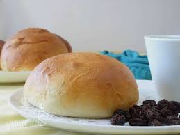 Making homemade pizza dough can sound like a lot of work, but it's so worth the bragging rights. Sri Lankan Banis Soft Sweet Bread Rolls The Flavor Bender