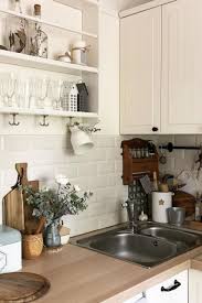 Let's dive into the history of its origins together, before we explore its nowadays characteristics. 40 Top Small Kitchen Ideas Layout And Design Tips 2021
