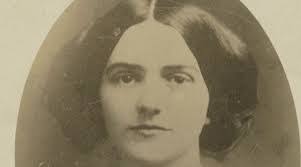 Jane Mulford's Instagram, Twitter & Facebook