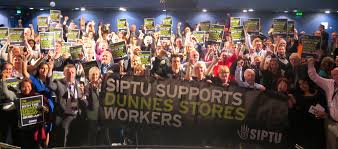 Lesley Brady (@LBrady12)