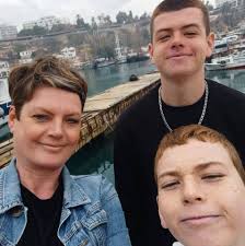 Who remembers watching the double deckers?