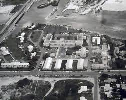 Key West Naval Hospital Lived Here In The 60 S My Dad Was A Naval Surgeon Here Old Key Key West Old Florida
