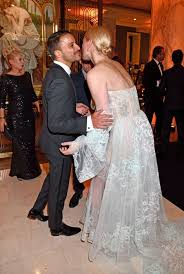 Die hochzeit ist der schönste tag des lebens! United Hearts Iqos Eroffnung Mit Jamie Cullum Franzi Knuppe Motsi