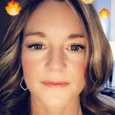 Aimee Jones (@Aimee73847276)