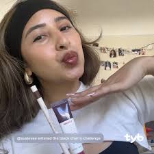 glossier black cherry balm dot com selfies for @moonjuice ??? Ooh yeahhhhh  😍🍒 the rewards keep getting better 😍⭐️🤝💸