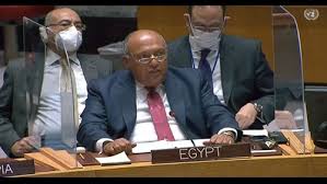 وتابع أتسك، إذا نوقش موضوع سد النهضة في مجلس الأمن، فكم ملفا آخر يحتاج المجلس لمناقشته بشأن الأنهار العابرة للحدود؟ هل تعرفون عدد هذه الأنهار؟ حسنا إنها 250 نهرا. Bshr8ptiez5gdm