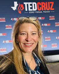 Solid attendance tonight at The Big Texan Steak Ranch & Brewery for the  Senator Ted Cruz rally! I was elated to join Senator Cruz's father, Rafael  B. Cruz, for a sit down