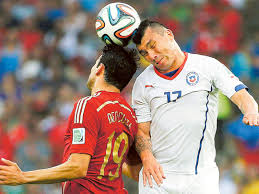 He was born in the year 1987 august 3 in santiago of the nation chile. World Cup Think Luis Suarez Can Bite Meet Gary Medel Chile S Pitbull Football Gulf News