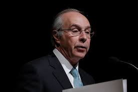 Luís marques mendes é eleito presidente do psd (14º líder do psd) no xxvii congresso realizado em pombal, nos dias 8, 9 e 10 de abril de 2005. Luis Marques Mendes Jornal Acores 9