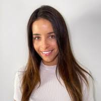 Kara Duval's Instagram, Twitter & Facebook