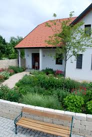 Vorgarten Mit Staudenbepflanzung Vorgarten Bepflanzung Garten