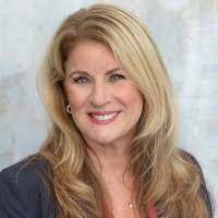 Cari Elofson-Callahan