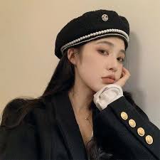 Female Beret French Style