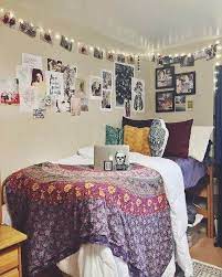 Quiz Which Dorm Room Style Is Right For You Cool Dorm Rooms Dorm Room Inspiration Dorm Room