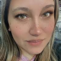 10+ perfiles de «Leyla Ramirez»