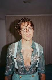 Harry On The Set Of The Lights Up Music Video Via Harry Styles Harry Styles Pictures Harry Styles Photos