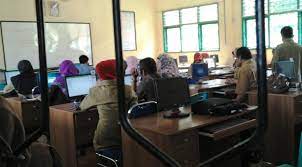 Menganalisis soal yang paling banyak salah dan yang paling banyak benar dijawab siswa 3. Contoh Soal Ukg Biologi Sma 2021 Online Terbaru Gingsul Com