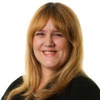 Karen Lunt's Instagram, Twitter & Facebook