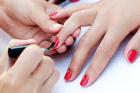 35euros pose complète sans french : Retrouvez Votre Bar A Ongles L Atelier Vernis Dans Votre Centre Commercial Cap Sud A Avignon 84