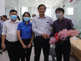 Binh duong is a province in the southeastern part of vietnam. Binh DÆ°Æ¡ng Cong Bá»' Dá»‹ch Vá»¥ Thanh Toan Khong Dung Tiá»n Máº·t Khi Giáº£i Quyáº¿t Thá»§ Tá»¥c Hanh Chinh Bao Binh DÆ°Æ¡ng Online