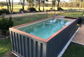 Des Conteneurs De Cargo Recycles En Piscines Guide Piscine Fr Maison Container Piscine Piscine Conteneur Plans Maison Container