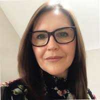 Leanne Cantrell's Instagram, Twitter & Facebook