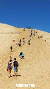 Escalando La Duna De Pilat Arcachon Francia Viajes Http Elisaserendipity Blogspot Com Arcachon Pyla Dune