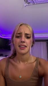 Hannah Grim's Instagram, Twitter & Facebook