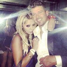 Thicke In Club Grope Photo | Page Six