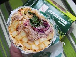 Dristor kebap este o shaormerie renumita din bucuresti, recunoscuta ca fiind cea mai buna si cu o vanzare a produselor de shaorma foarte mare. Dristor Kebap Aphex