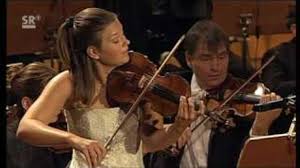 Mon flic presque à la retraite, confronté à cette jeune fille qui est un petit animal en quête de plaisir, voit s'écrouler tout son monde fait de vieilles bagnoles, de vieilles musiques, de vieilles guitares… Top 15 Des Musiques Classiques Pour Vous Donner Du Courage Pendant Le Blocus