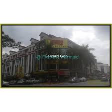 It was named after paduka seri cik menjalara (makche menjalara), the mother of the first prime minister of malaysia. Bandar Sri Menjalara Bandar Menjalara Kepong Bandar Menjalara Malaysia